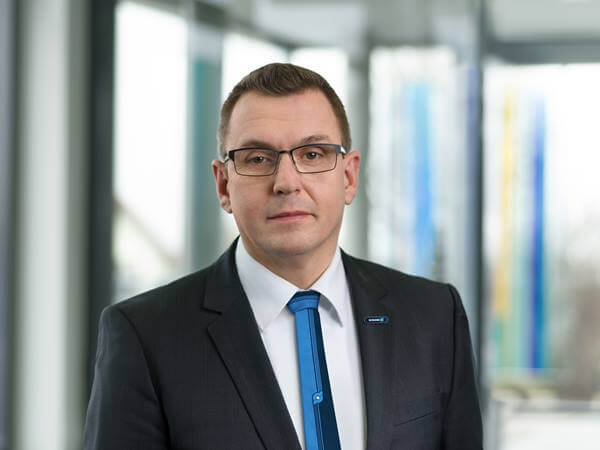 Markus Michelberger, Head of Sales Clamping Technology, H.-D. Schunk GmbH Markus Michelberger, Head of Sales Clamping Technology, H.-D. Schunk GmbH